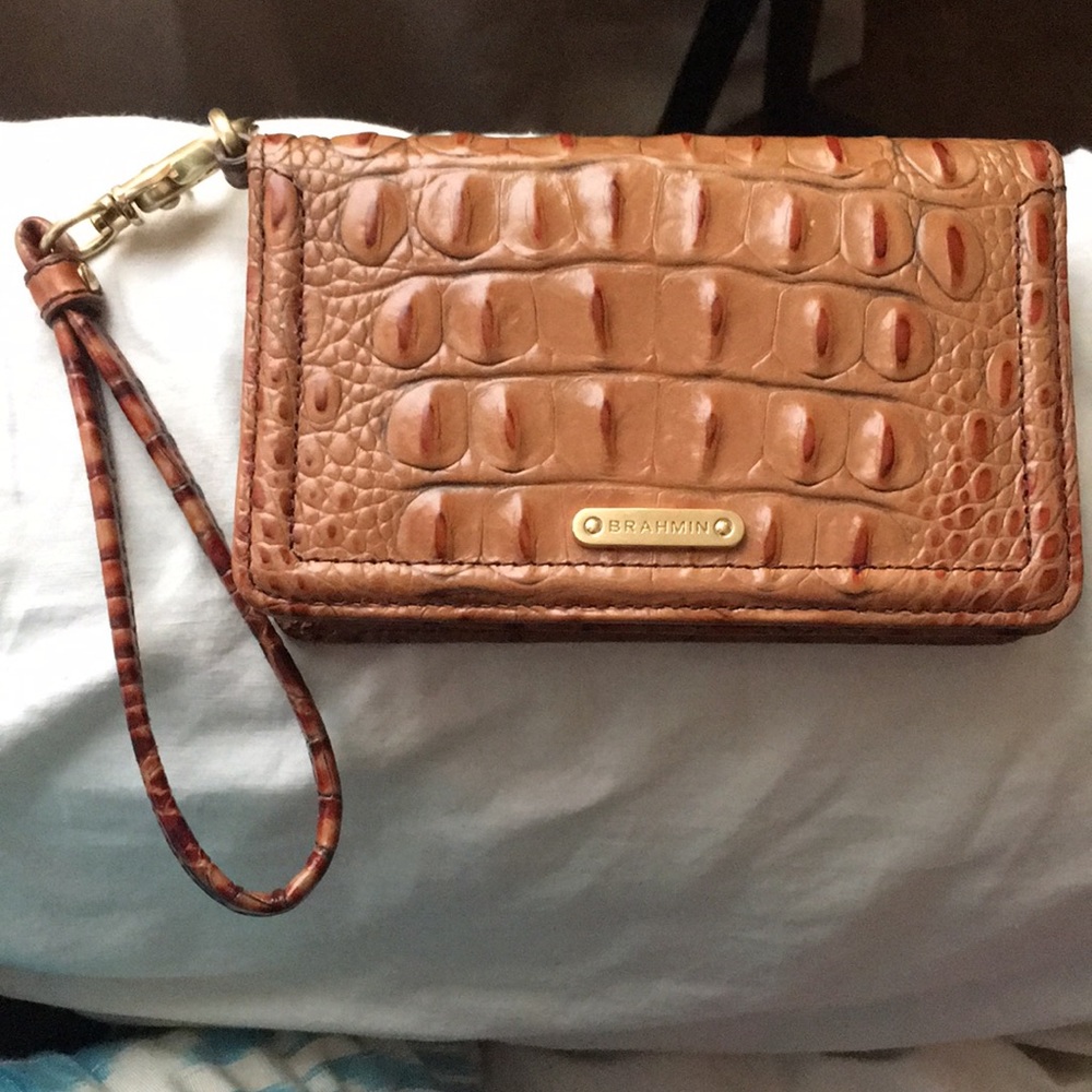 Brahmin leather clutch !